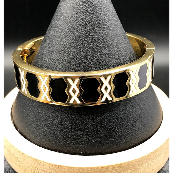Talbots Jewelry - Talbots Bracelet Black White Geometric Enamel‎ Gold Tone Magnetic Hinged Bangle